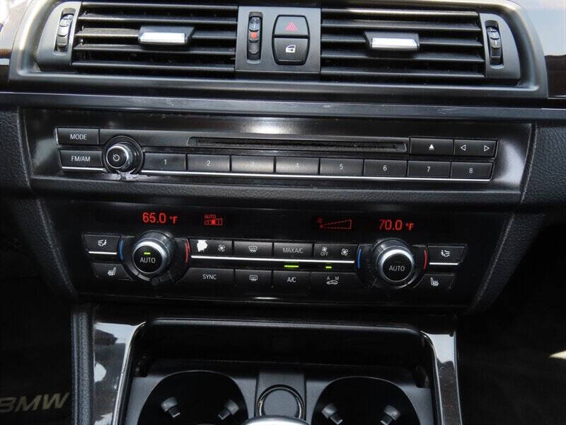 2016 BMW 5 Series 528i