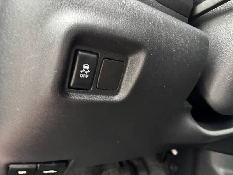 2014 Nissan Versa 1.6 S Plus