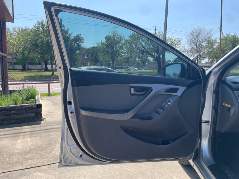 2013 Hyundai Elantra