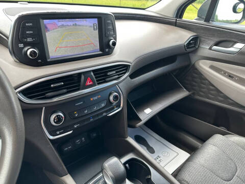 2020 Hyundai Santa Fe SE