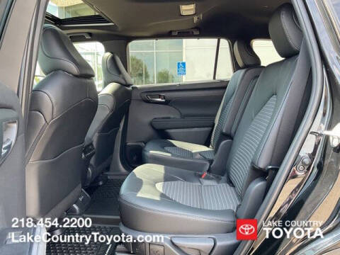 2026 Toyota Highlander XSE