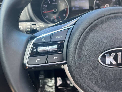 2022 Kia Sportage EX