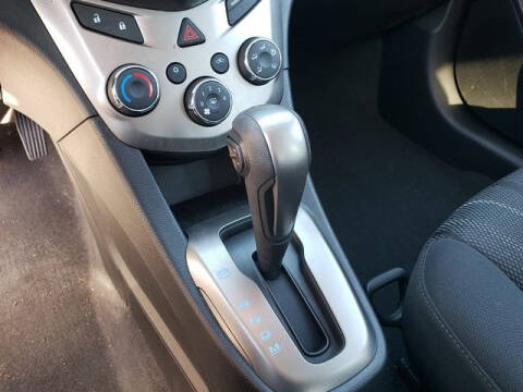 2016 Chevrolet Sonic LT Auto