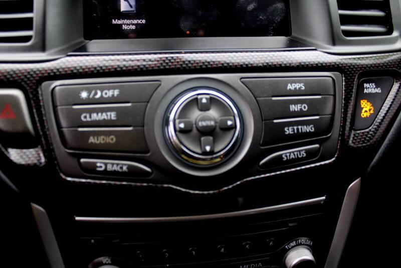 2019 Nissan Pathfinder SV