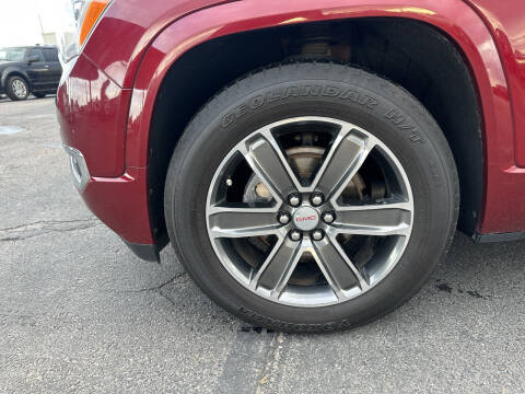 2017 GMC Acadia Denali