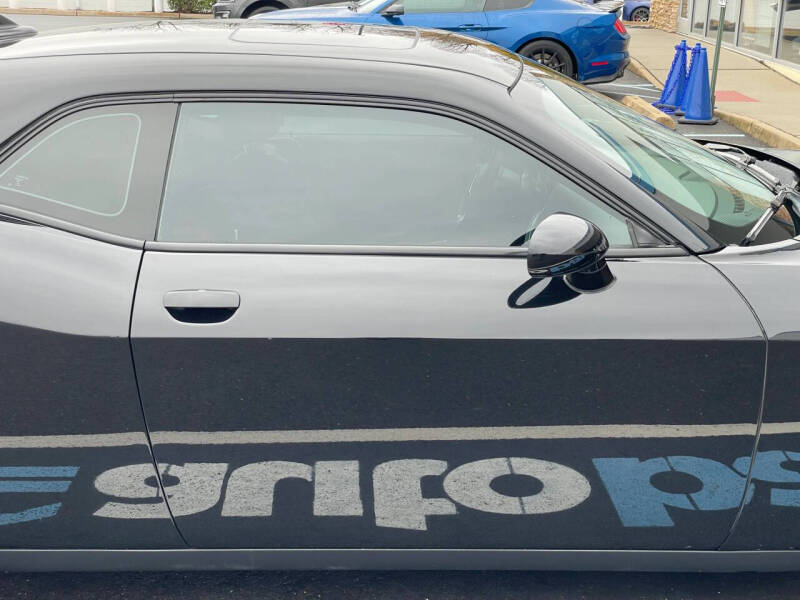 2016 Dodge Challenger SRT Hellcat