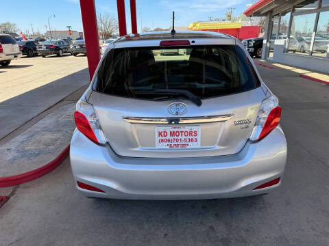 2013 Toyota Yaris 5-Door LE