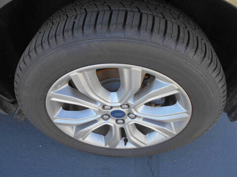 2019 Ford Edge Titanium