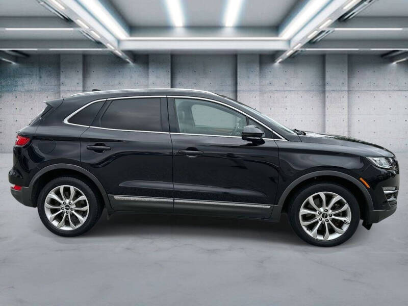 2019 Lincoln MKC Select