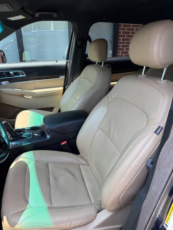 2017 Ford Explorer Limited