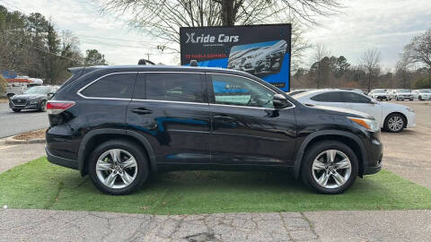 2016 Toyota Highlander