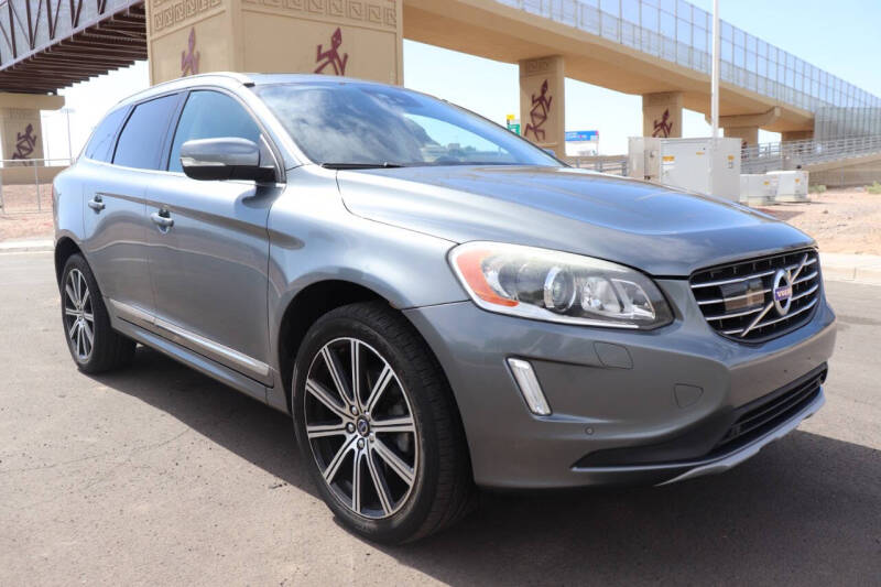 2016 Volvo XC60 T5 Drive-E Platinum
