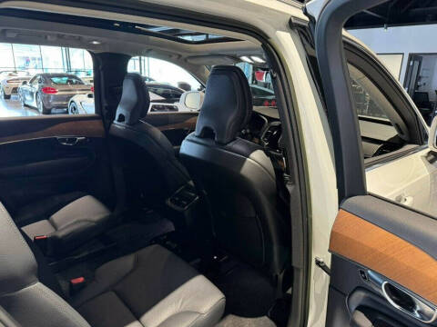 2023 Volvo XC90 B6 Plus Bright Theme 6P