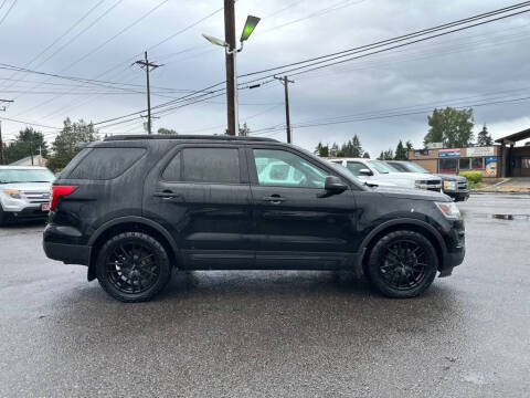 2017 Ford Explorer