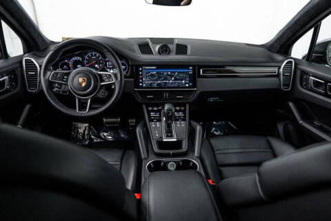 2022 Porsche Cayenne GTS