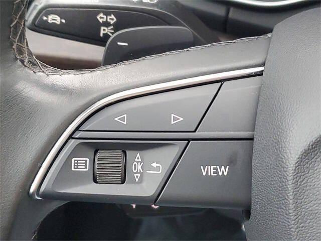 2023 Audi Q5 quattro Premium 40 TFSI