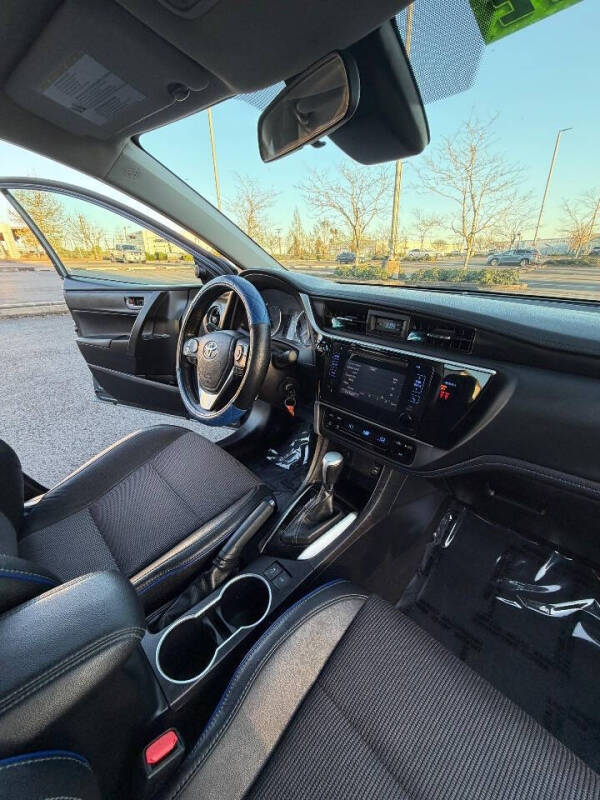 2018 Toyota Corolla SE