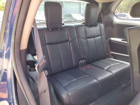 2017 Nissan Pathfinder SL