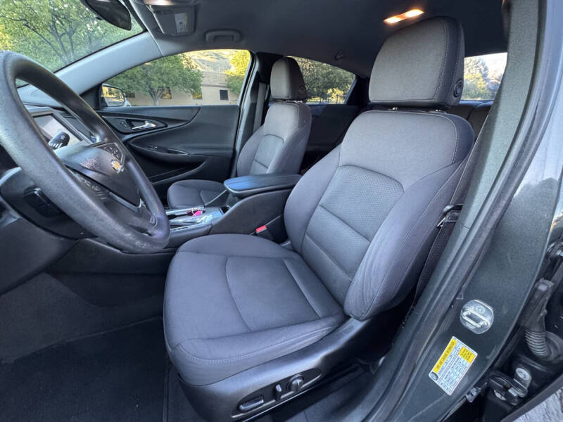 2017 Chevrolet Malibu LT