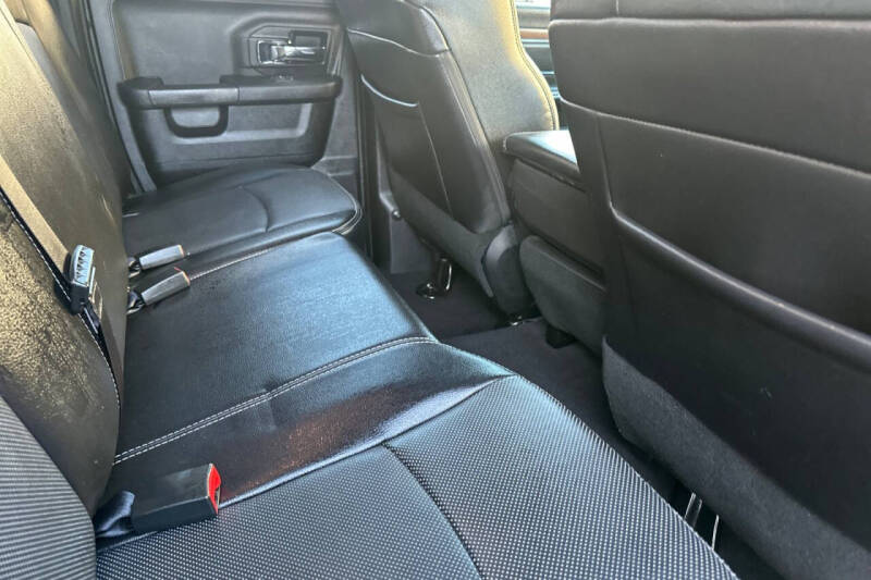 2016 RAM 1500 Laramie