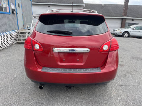 2011 Nissan Rogue S