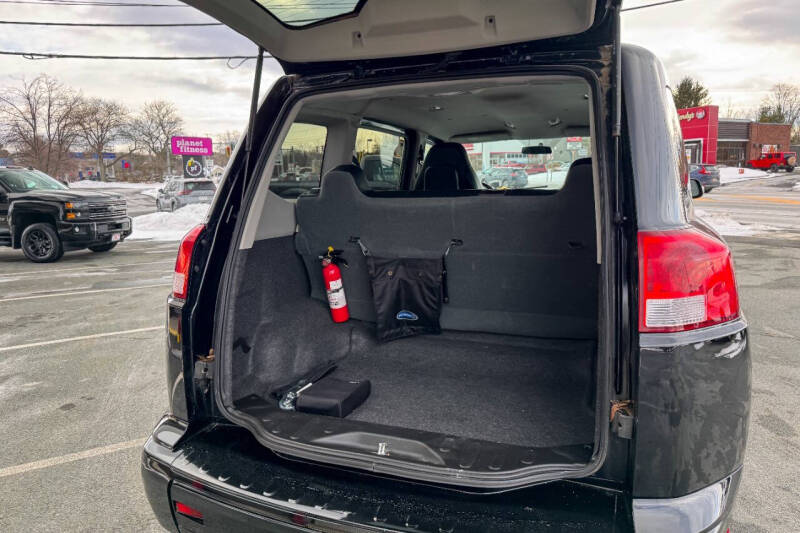 2014 AM General MV-1