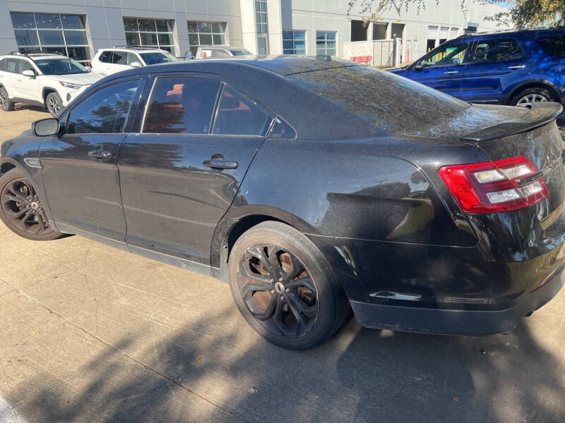2014 Ford Taurus SHO