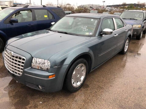 2005 Chrysler 300 for sale at Jeffrey's Auto World Llc in Rockledge PA