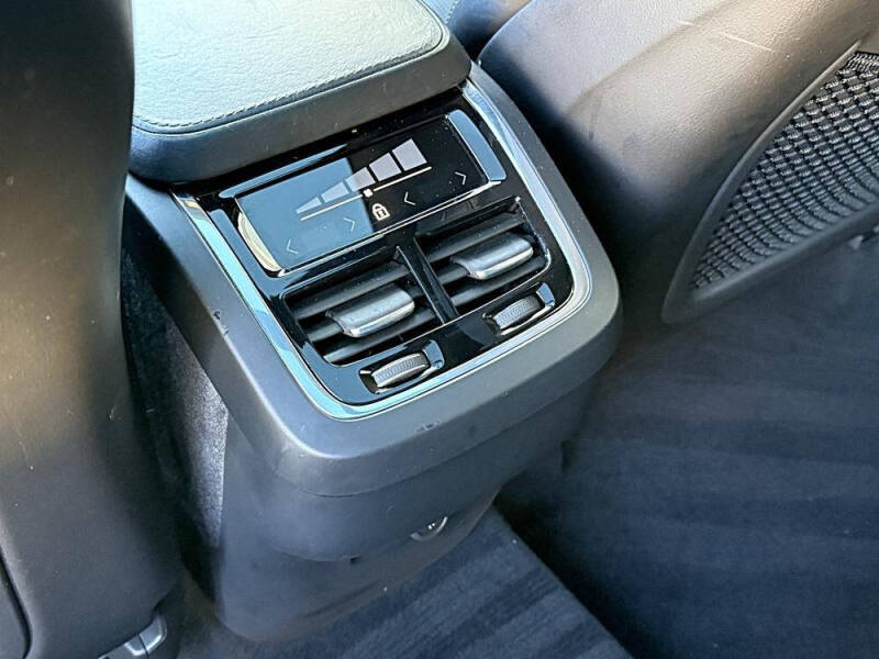 2018 Volvo XC90 T6 Inscription