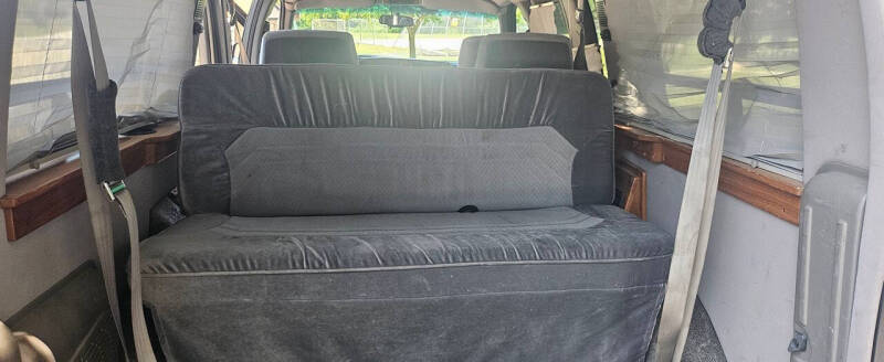 2003 Chevrolet Express