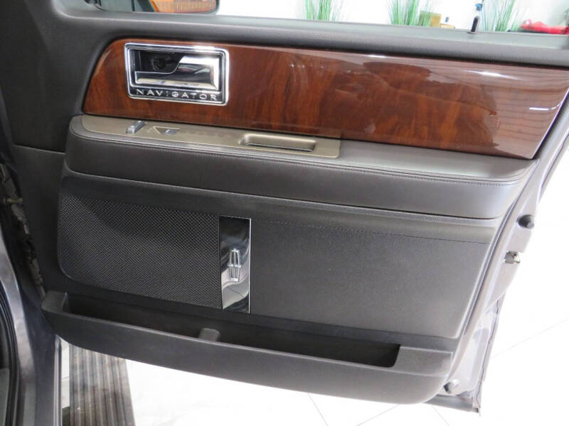 2014 Lincoln Navigator