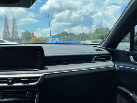 2022 Kia K5 GT-Line