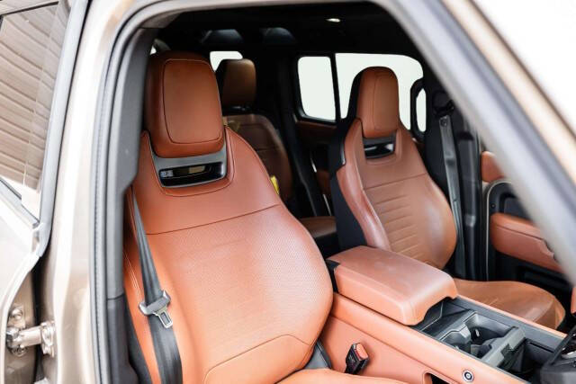 2025 Land Rover Defender