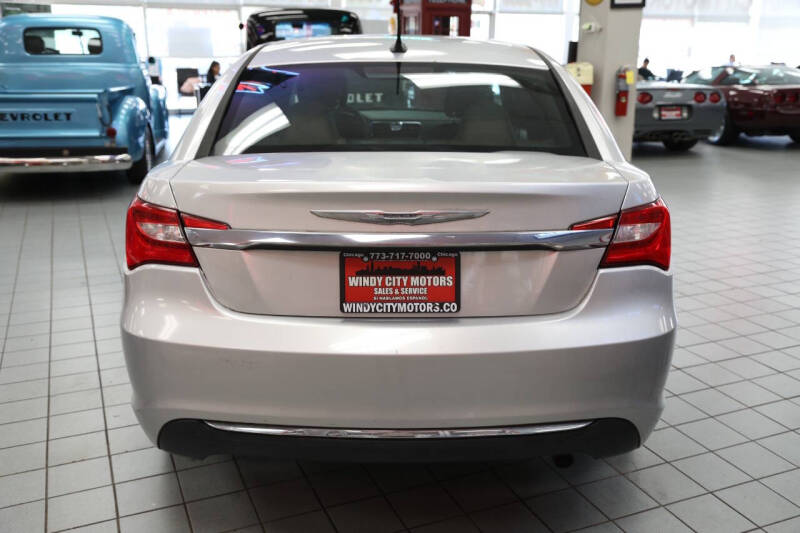 2012 Chrysler 200 LX