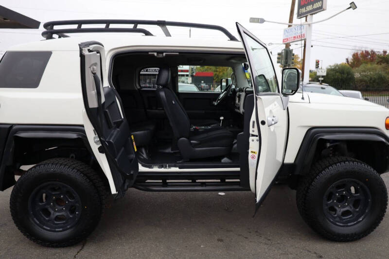 2010 Toyota FJ Cruiser