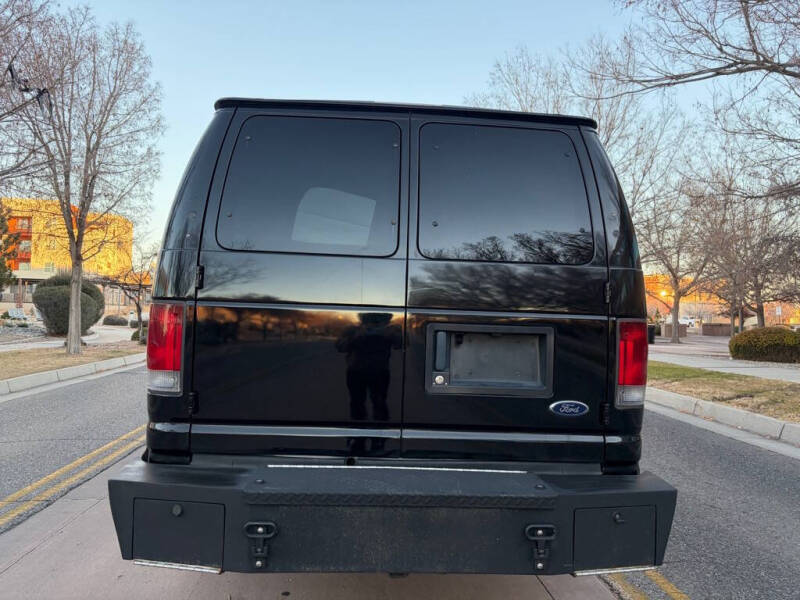 2004 Ford E-Series E-350 SD