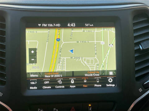 2023 Jeep Cherokee Altitude Lux