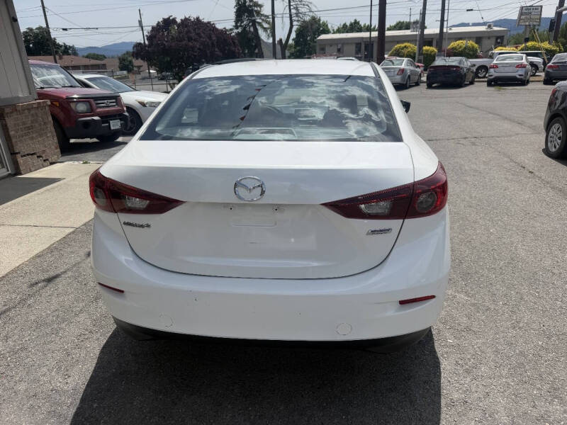 2015 Mazda MAZDA3 i SV
