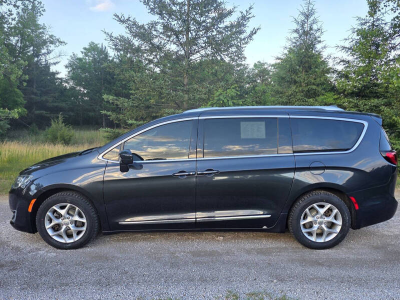 2019 Chrysler Pacifica Touring L Plus