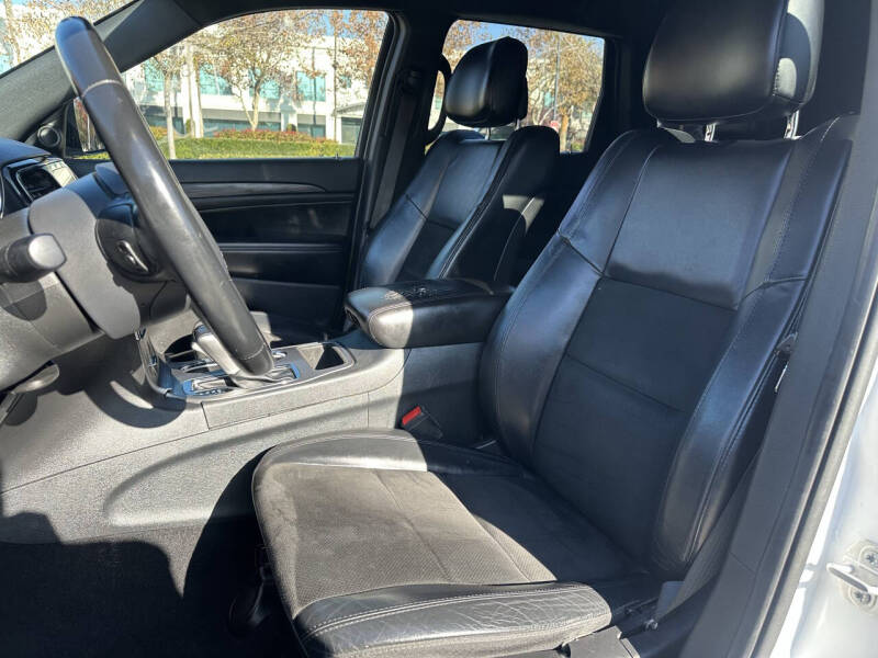 2019 Jeep Grand Cherokee Altitude