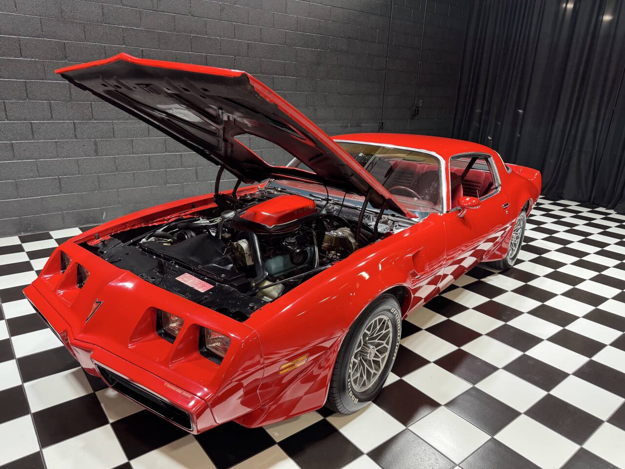 1979 Pontiac Firebird Trans Am 9