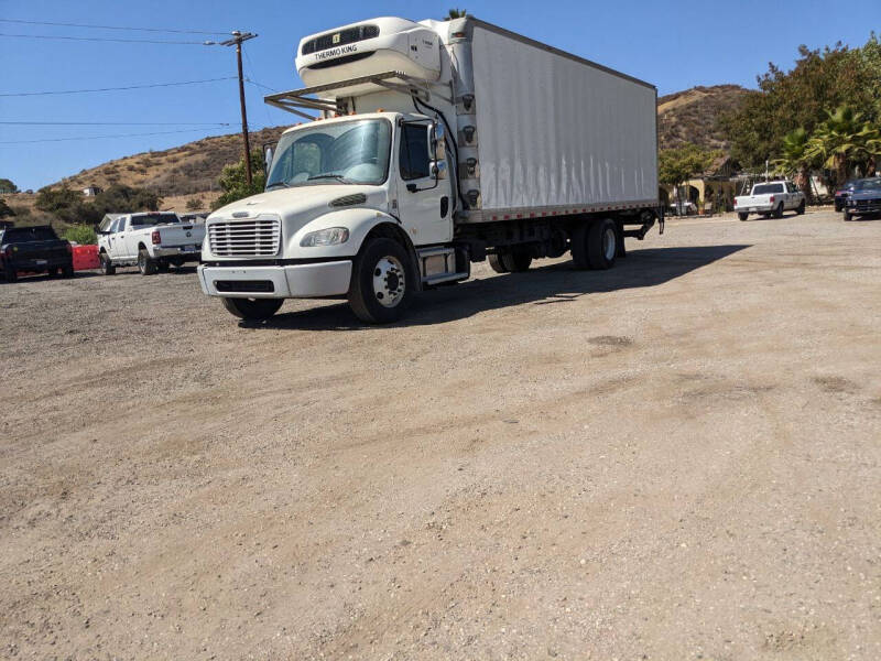 2018 Freightliner M2 106
