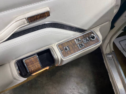 1974 Chrysler New Yorker