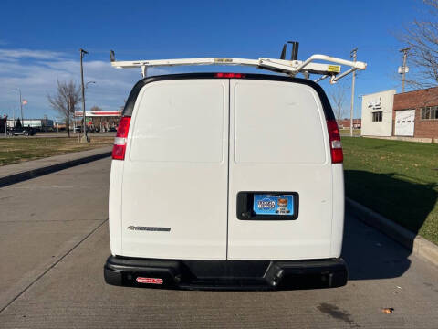 2020 Chevrolet Express 2500