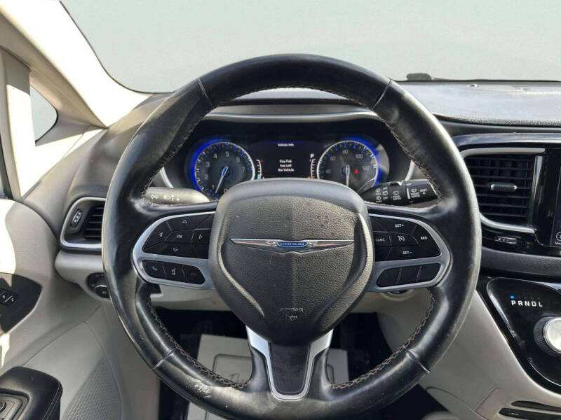 2020 Chrysler Pacifica Touring L Plus