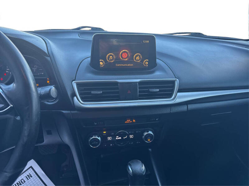 2017 Mazda MAZDA3 Touring