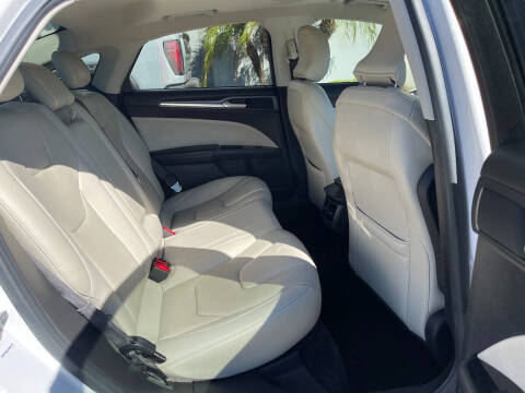 2016 Ford Fusion Energi Titanium