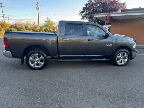 2017 RAM 1500 Big Horn