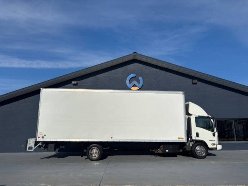 2017 Isuzu NPR 24FT Box Van