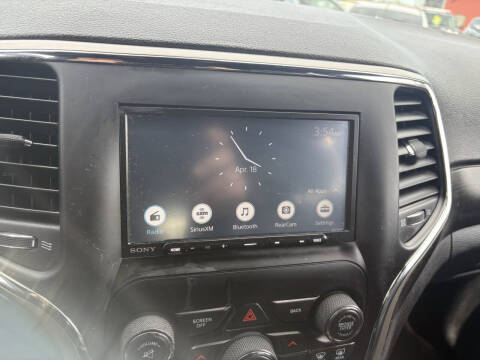 2014 Jeep Grand Cherokee Laredo